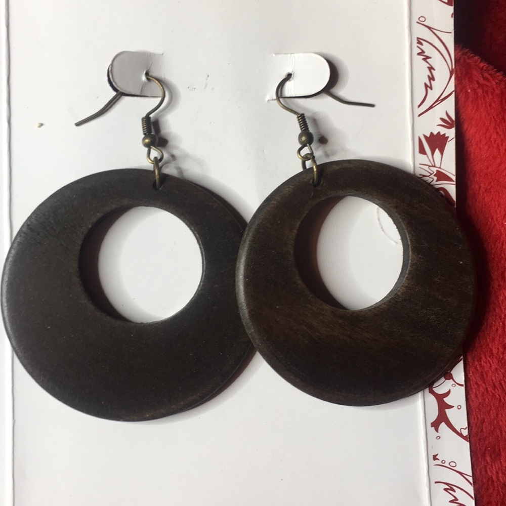 Wood earrings. Free trade. NWT